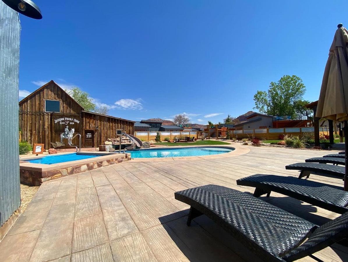 Timber & Tin D 2Bed 2Bath W Pool & Rooftop Deck Канаб Экстерьер фото